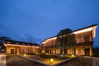 MengLi Dengke Hotel, QiLi Ancient Town, Ganzhou فنادق في قانجَو