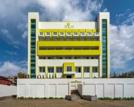 Le Roi Dehradun Hotels in Dehra Dun