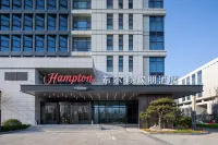 Hampton by Hilton Jinan Yaoqiang International Airport Hotel di Jinan