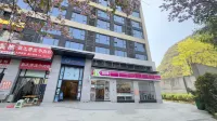 Kingold Bay (Nanming District Huaguan Road) - Pet friendly