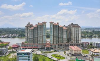 Kuching Riverine Resort