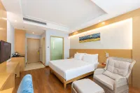 Qingteng Yisu Hotel (Chunxiao Avenue Yangsha Mountain Seaside Park Store) Hotels near CPC Ningbo Beilun District Committee Party School