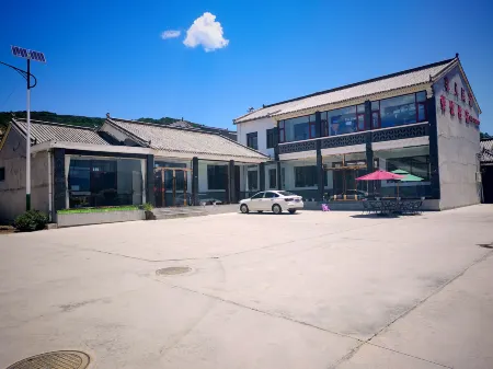 Feifan Guesthouse, Jingyuan County Отели рядом с достопримечательностью «Laolongtan»