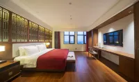 Qianna Hotel (Zhengzhou Hengtong Road Fangte Branch)