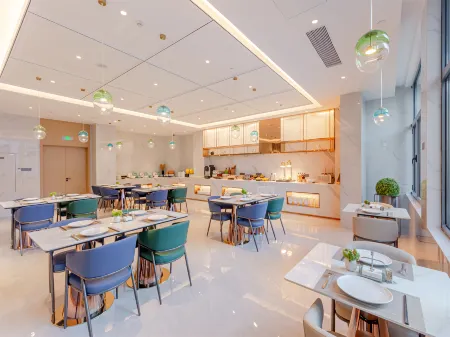 Magnotel Classic  Hotel (Jinan Changqing University Town) Отели рядом с достопримечательностью «Qilu University of Technology (Daxue Road)»