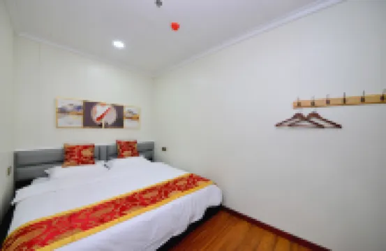 Longshu Hotel (Taiyuan Wusu International Airport South Railway Station) Hotels near Taiyuannan Railway Station