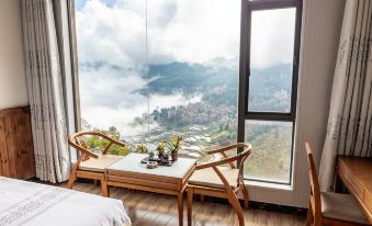 Yuanyang Liuyunge Chinese Inn (Duoyishu Scenic Area)