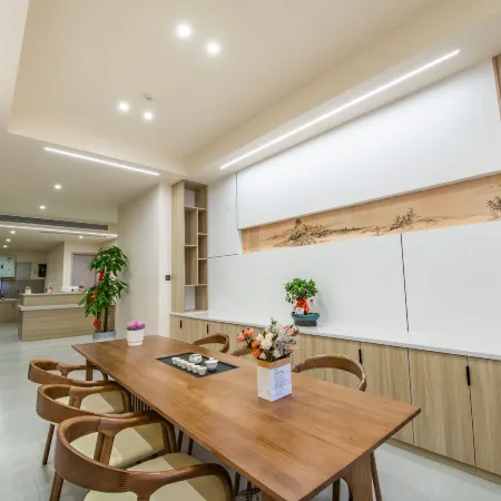 Juanxi Homestay (Helixi Old Street)