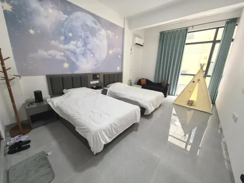 Guangjun Apartment
