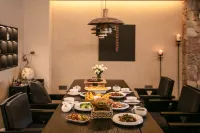 瀘沽湖喜霧嶼湖景設計師飯店