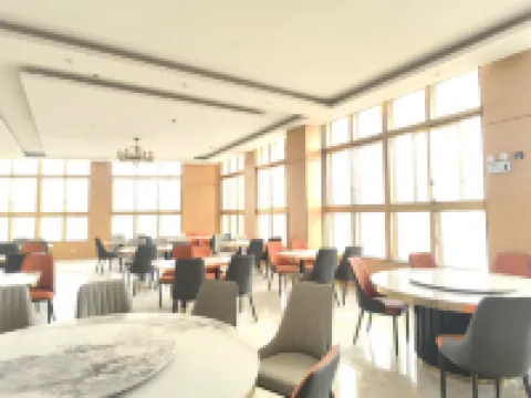 Shenshan Inn Center Hotel Hotels in Zhongba