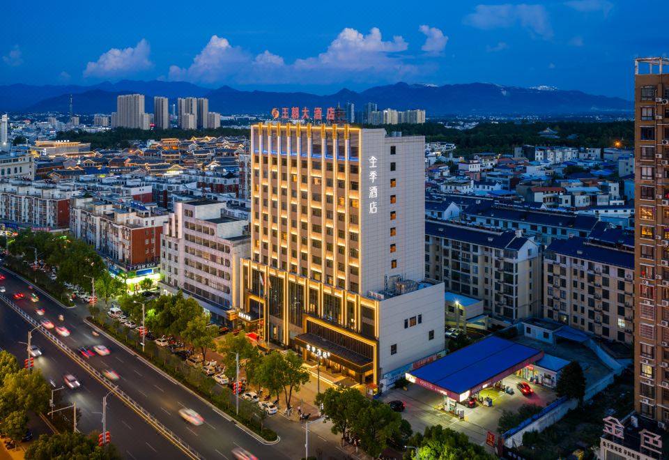 hotel overview picture