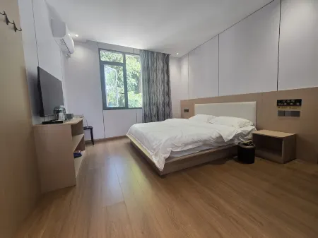 Yizhan Hotel Отели рядом с достопримечательностью «Guizhou Electron Technology Vocational College»