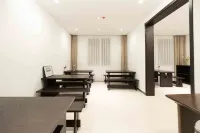 Dali Hengfeng Hotel (Dali High-speed Railway Station Erhai Park Branch) - ที่มีฟิตเนส