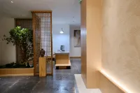 攬楓雲舍民宿（九寨溝千古情店） - 2 星級