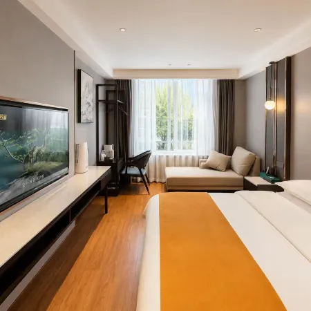 VIP Hotel