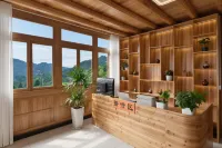 Xijiang Longtang Daoshan Yunju Homestay - Airport Shuttle