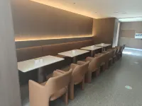 Lu Shuiyuntian Hotel - sarapan
