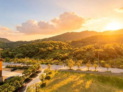 Fanhua Pavilion • Private Hot Spring • Boutique Stay (Gupo Mountain Distribution Center)