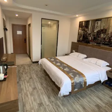 Ningming Zheshang Business Hotel