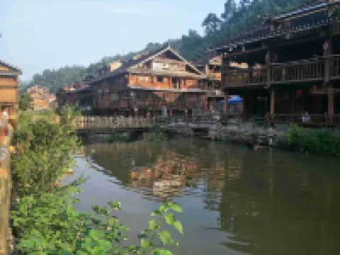 Xiangfengge Inn