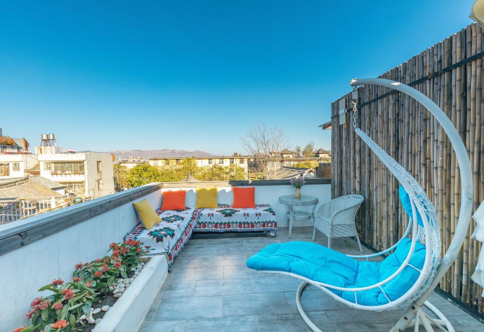 Floral·Yeyu 198 Inn in Dali ancient city - Housity
