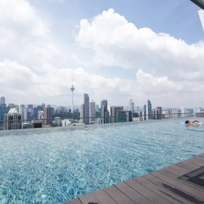 BEST KL City View في سكن Regalia Hotels near صن واي بوترا مول