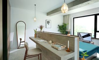 basePLUS-Binjiang Serviced Apartment
