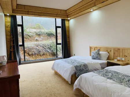 Huize Nianhu Chun Chinese Inn