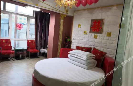 蘿北佳億鑫賓館