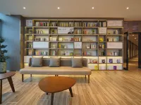 HanTing Hotel (Zunyi High Speed Railway Station) 쭌이 호텔