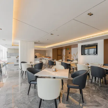 Asia Pacific Hotel, Binhai High-speed Railway Station, Tanggu Business District, Tianjin