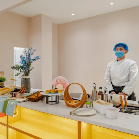 Poly yujingge Hotel