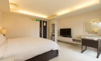 F Hotel Sanyi