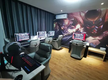Lishui No.1 Player E-sports Hotel Отели рядом с достопримечательностью «Zhashui Karst Cave»