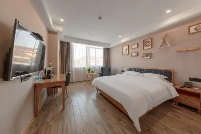 Huayi Hotel Hotels near Changzhou Institute of Technology Mushu Road Campus