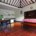 Villa Pantai Negla Hotel di Kecamatan Caringin