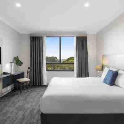 Oaks Sydney North Ryde Suites Rooms