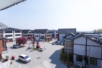 Pingyi to This Inn Travel Inn - parking