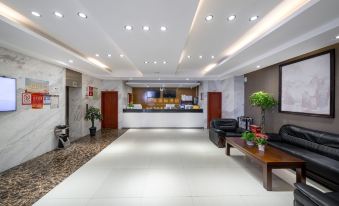 One International Hotel Chain (Wuhan Happy Valley Donghu Branch)