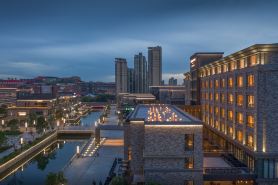 SHININGMAN HOTEL