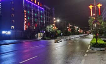 Jingdong Bafu Hotel