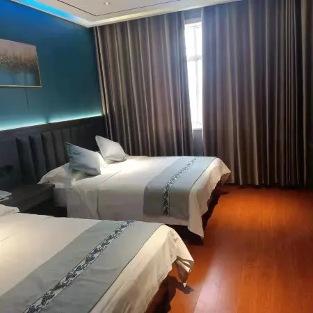 Honghu Xuwei Business Hotel