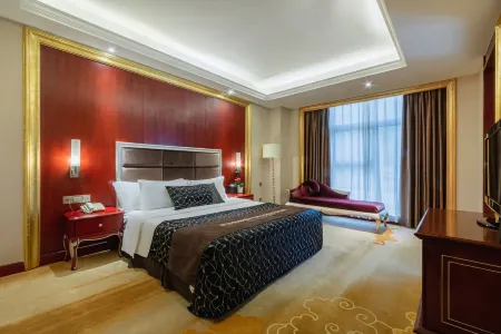 Days Inn Chongqing Festival (Nine Kilometers Light Rail Station)