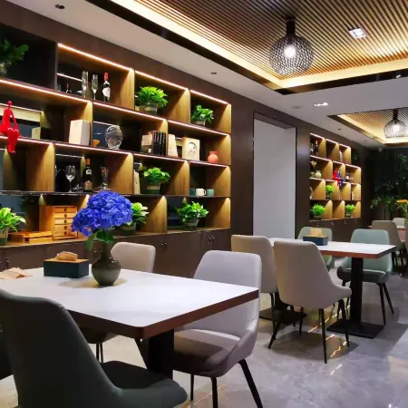WeiXin QingYun HOTEL