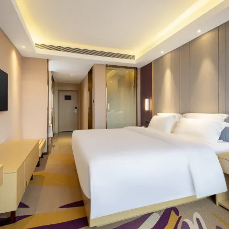 Li Feng Hotel (Miluo Youa Square)