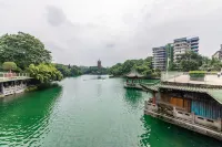 Chongqing Wanchen·Lanton Serviced Apartment (Jiangbei Airport Jincheng Shopping Center)