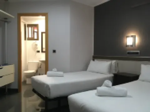 オスタル レバンテ バルセロナ バルセロナのホテル