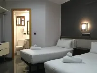 Hostal Levante Hotels in 