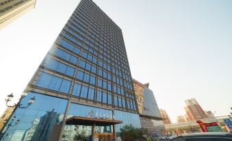 Changchun Skyscraper Century Hotel